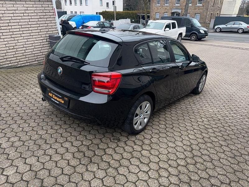 Gebraucht BMW 116 116 PS (85 kW) 2013 Schwarz Kleinwagen