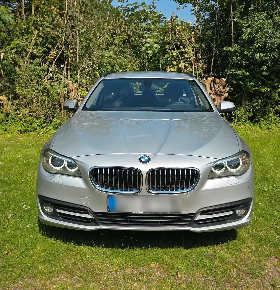 Gebraucht BMW 520 190 PS (139 kW) 2016 Silber Kombi