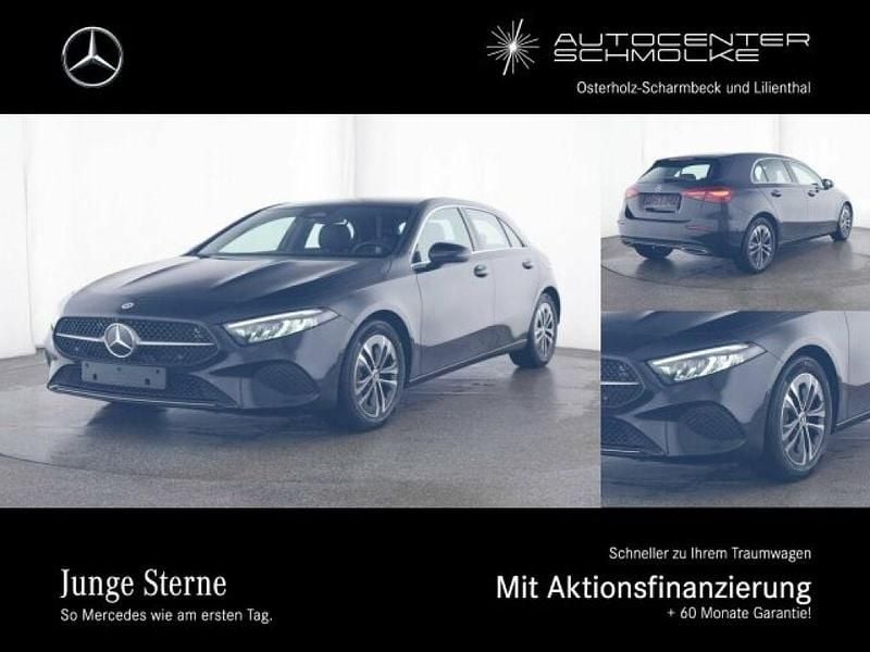 Lack kosmosschwarz (metallic) Gebraucht 2024 Mercedes A200 Advanced Limousine | 30.879 € (Fairer Preis) - Bild 1/4
