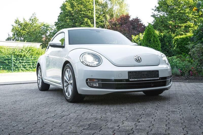 Weiß Gebraucht 2013 VW Beetle Limousine | 12.500 € (Fairer Preis) - Bild 1/4