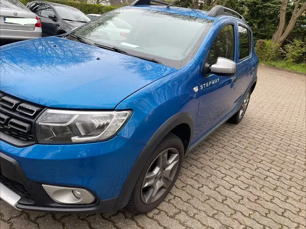 Gebraucht Dacia Sandero Stepway 90 PS (66 kW) 2017 Blau Limousine