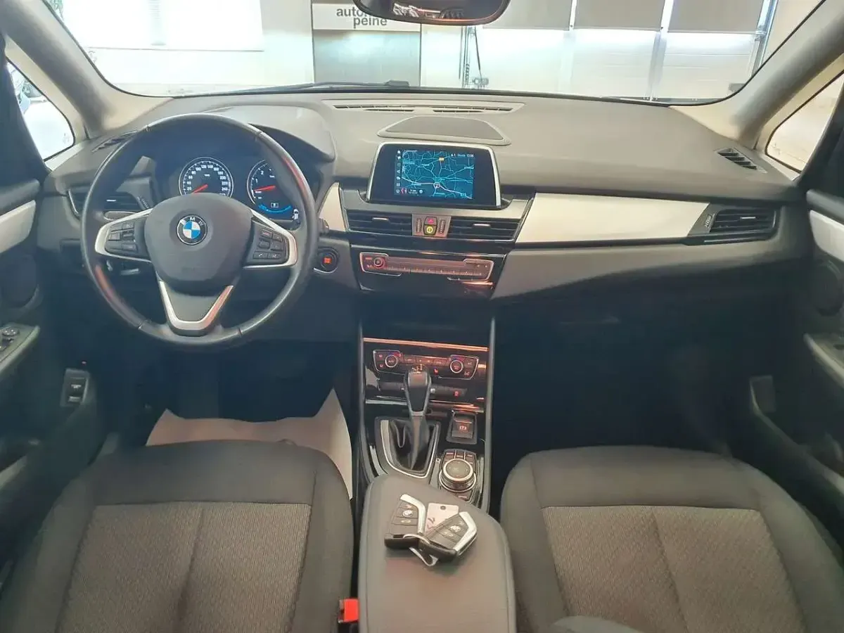 Gebraucht BMW 225 Advantage 245 PS (180 kW) 2021 Alpinweiss iii Van / Kleinbus