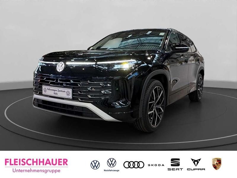 Neu VW Tayron Elegance 193 PS (141 kW) 2026 Grenadillschwarz metallic SUV