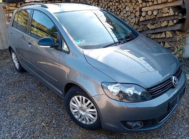 Gebraucht VW Golf Plus Cross Style 122 PS (89 kW) 2011 Grau Van / Kleinbus