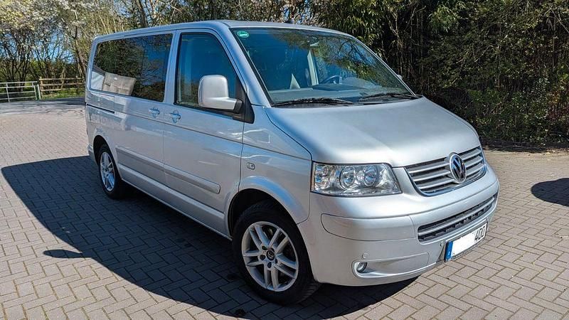 Second-hand VW T5 174 CP (127 kW) 2006 Argintiu Van
