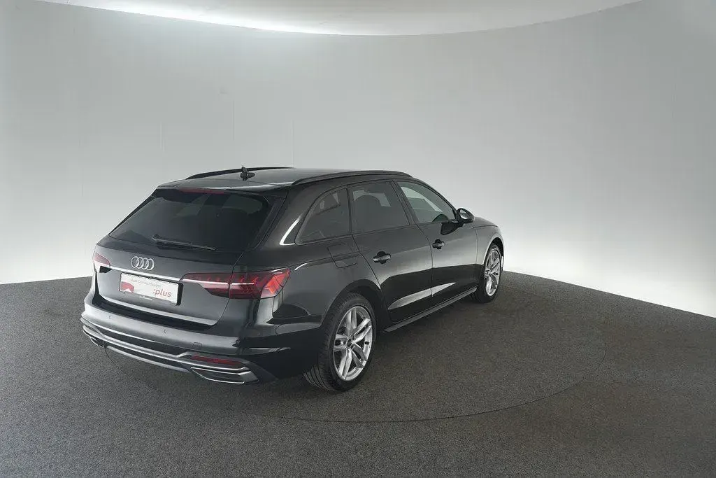 Gebraucht Audi A4 Advanced Plus 204 PS (150 kW) 2023 Brillantschwarz Kombi