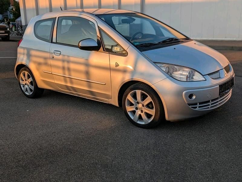 Silber Gebraucht 2006 Mitsubishi Colt Limousine | 1.500 € - Bild 1/4