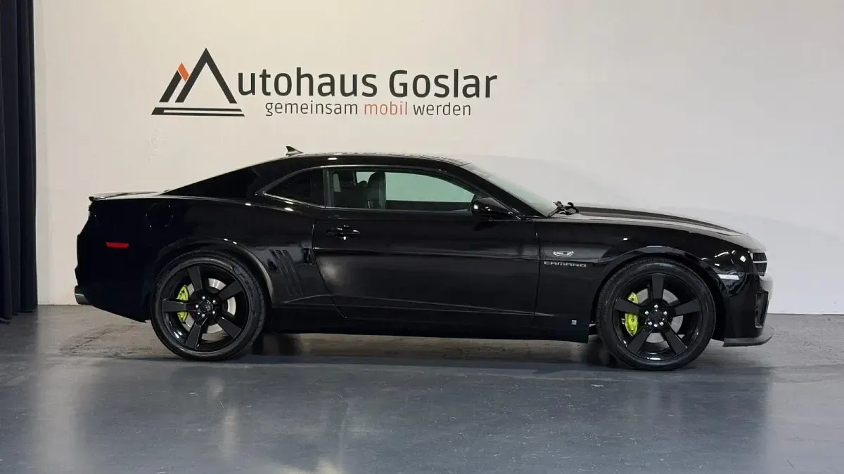 Gebraucht Chevrolet Camaro 407 PS (299 kW) 2010 Coupé