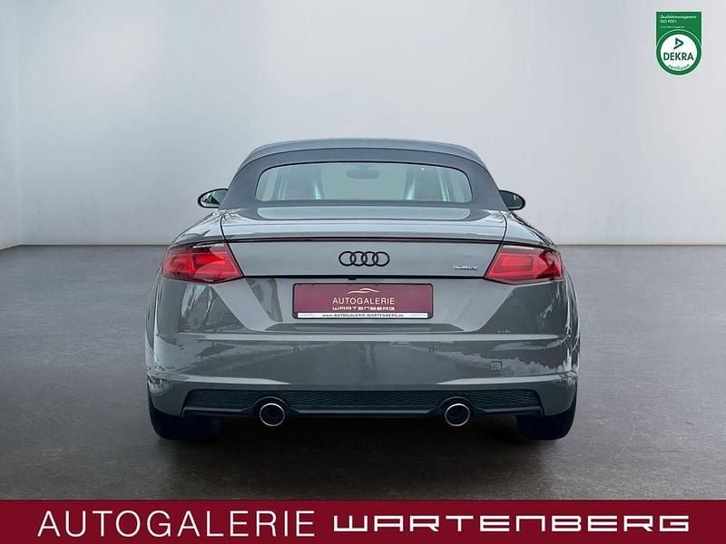 Gebraucht Audi TT Roadster S-Line 245 PS (180 kW) 2023 Grau Cabrio