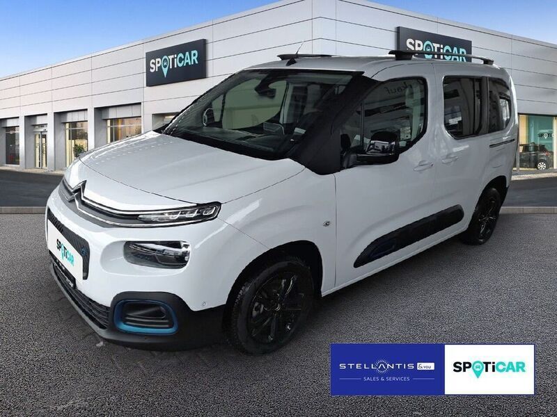Weiß Gebraucht 2023 Citroën e-Berlingo Shine Van / Kleinbus | 22.980 € (Fairer Preis) - Bild 1/4