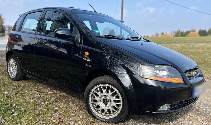 Gebraucht Chevrolet Aveo 69 PS (50 kW) 2005 Schwarz Limousine