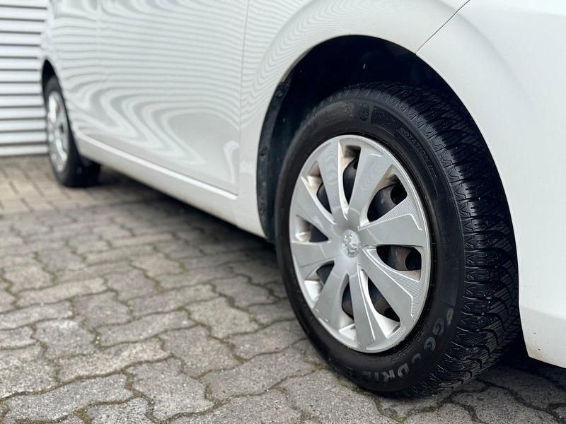 Gebraucht Peugeot 108 Active 69 PS (50 kW) 2015 Weiß Kleinwagen
