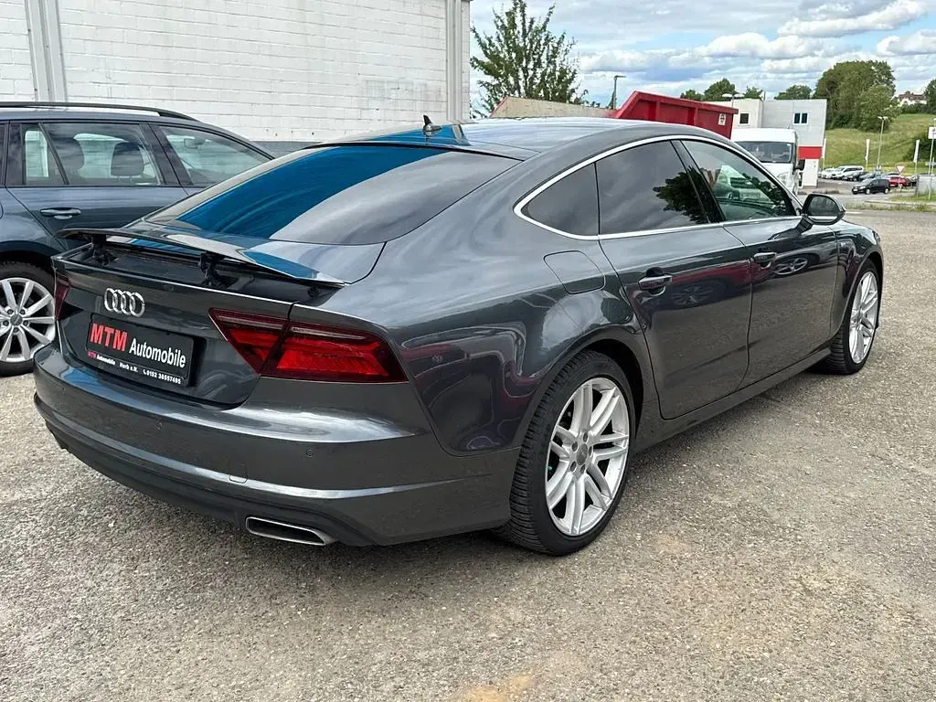 Gebraucht Audi A7 S-Line 320 PS (235 kW) 2015 Grau Kleinwagen