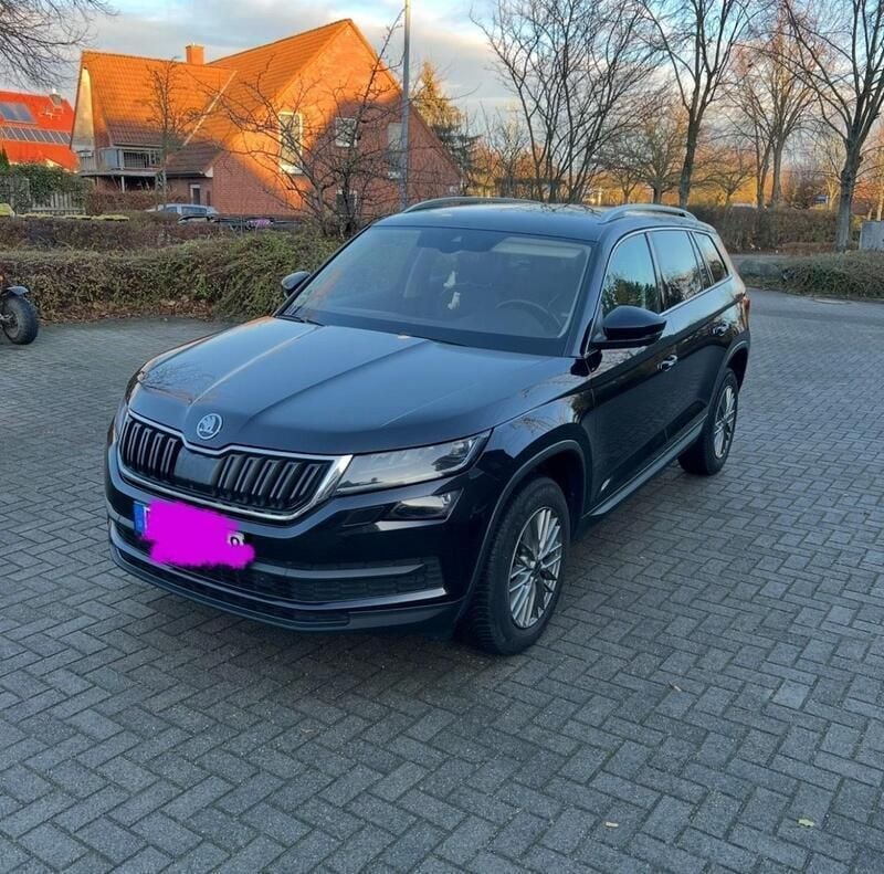 Schwarz Gebraucht 2018 Skoda Kodiaq SUV | 27.000 € (Fairer Preis) - Bild 1/4