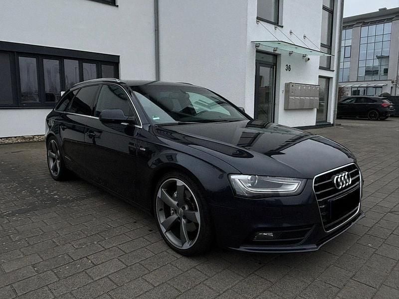 Grau Gebraucht 2013 Audi A4 S-Line Kombi | 7.600 € (Superpreis) - Bild 1/4