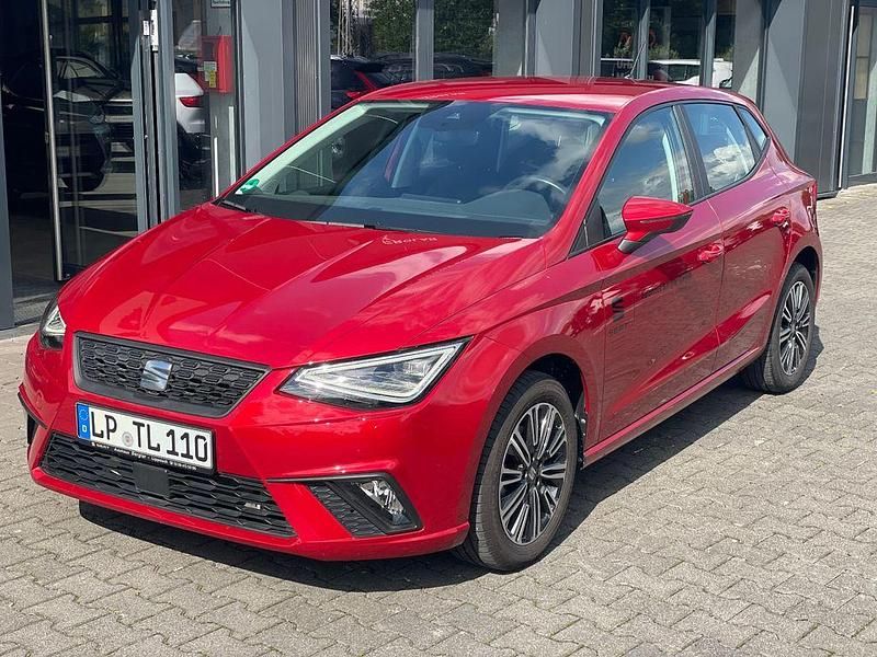 Gebraucht Seat Ibiza Style 110 PS (80 kW) 2024 Rot Limousine