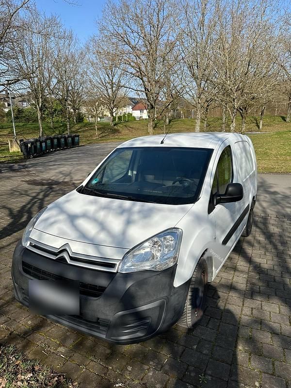 Gebraucht Citroën Berlingo 99 PS (72 kW) 2016 Weiß Van / Kleinbus