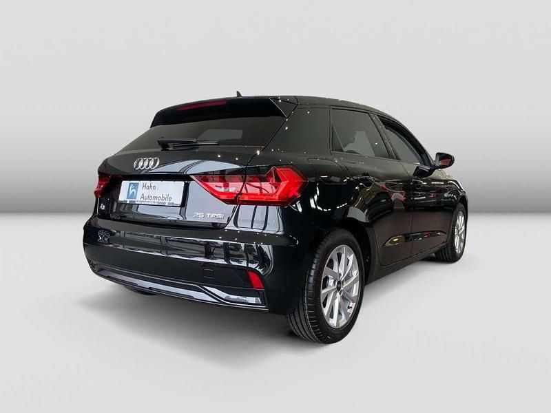 Gebraucht Audi A1 Advanced Plus 95 PS (69 kW) 2026 Mythosschwarz metallic Limousine