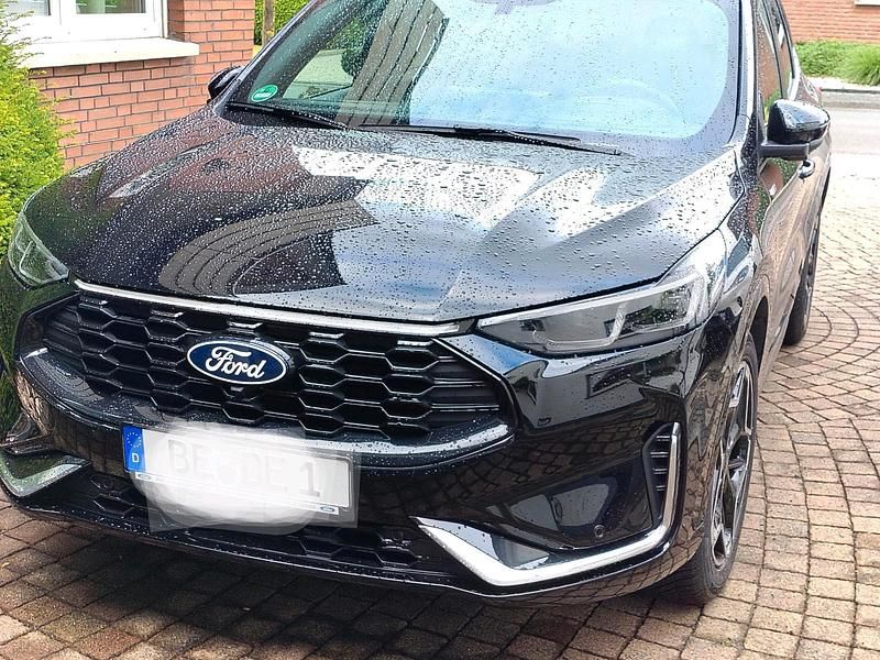 Schwarz Gebraucht 2024 Ford Kuga ST-Line X SUV | 37.950 € (Teuer) - Bild 1/4