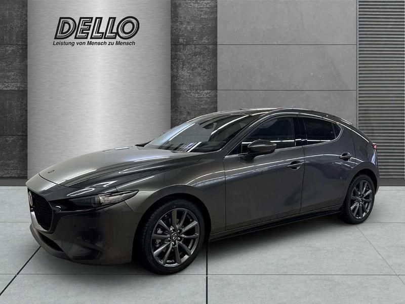 Machine grey Gebraucht 2025 Mazda 3 Takumi-Line Kleinwagen | 29.990 € (Superpreis) - Bild 1/4