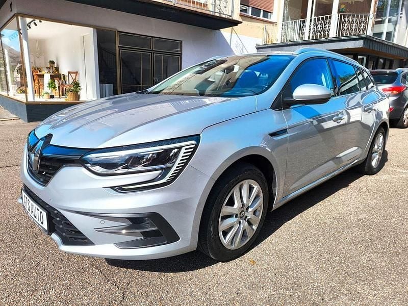 Silber Gebraucht 2021 Renault Mégane IV Business Limousine | 11.988 € (Guter Preis) - Bild 1/4