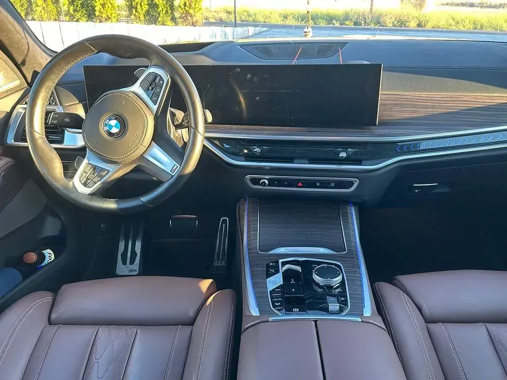 Gebraucht BMW X7 M Sport 333 PS (244 kW) 2023 SUV