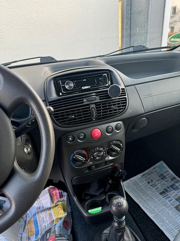 Gebraucht Fiat Punto 59 PS (43 kW) 2000 Rot Kleinwagen