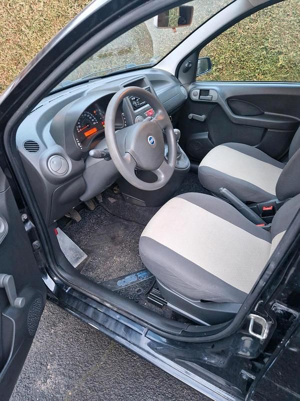 Gebraucht Fiat Panda 54 PS (39 kW) 2006 Schwarz Kleinwagen