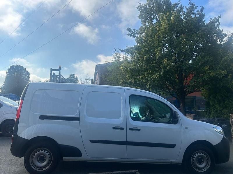 Weiß Gebraucht 2020 Renault Kangoo Van / Kleinbus | 8.900 € (Superpreis) - Bild 1/4