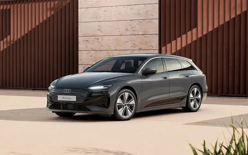 Neu Audi A6 e-tron 239 kW (326 PS) 2026 Grau Kombi
