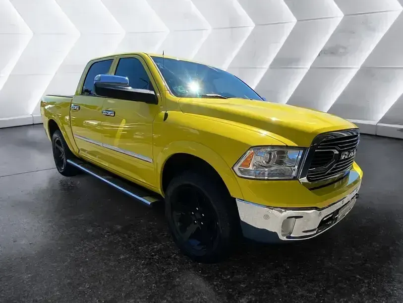 Gebraucht Dodge Ram 401 PS (294 kW) 2018 Schwarz Pickup