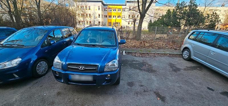 Gebraucht Hyundai Tucson 140 PS (102 kW) 2004 Blau SUV