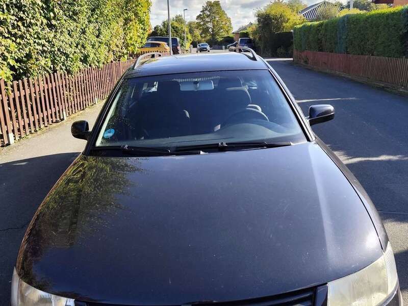 Schwarz Gebraucht 1999 VW Passat Kombi | 900 € (Fairer Preis) - Bild 1/4