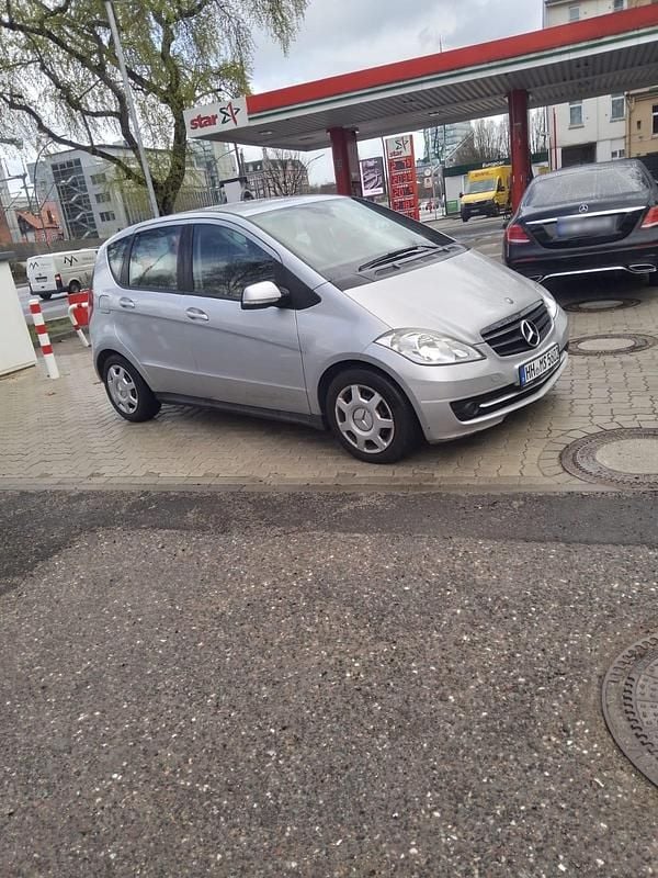 Gebraucht Mercedes A160 90 PS (66 kW) 2009 Silber Limousine