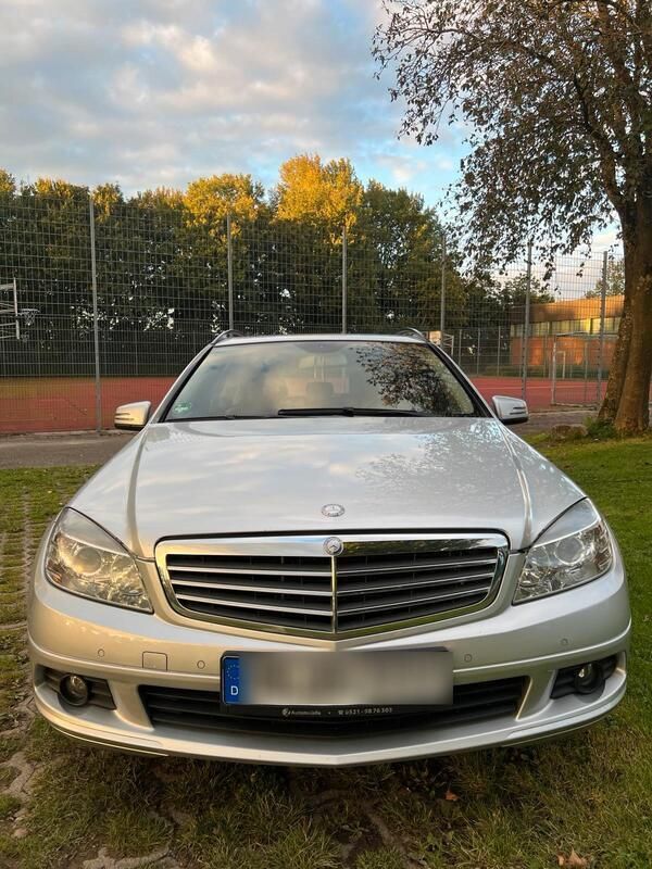 Silber Gebraucht 2011 Mercedes C220 Kombi | 3.700 € (Superpreis) - Bild 1/4