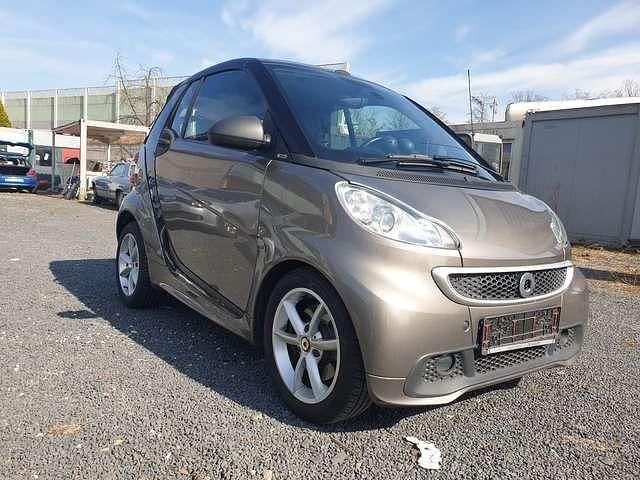 Gebraucht Smart ForTwo Cabrio 71 PS (52 kW) 2012 Tridionschwarz (metallic) Cabrio