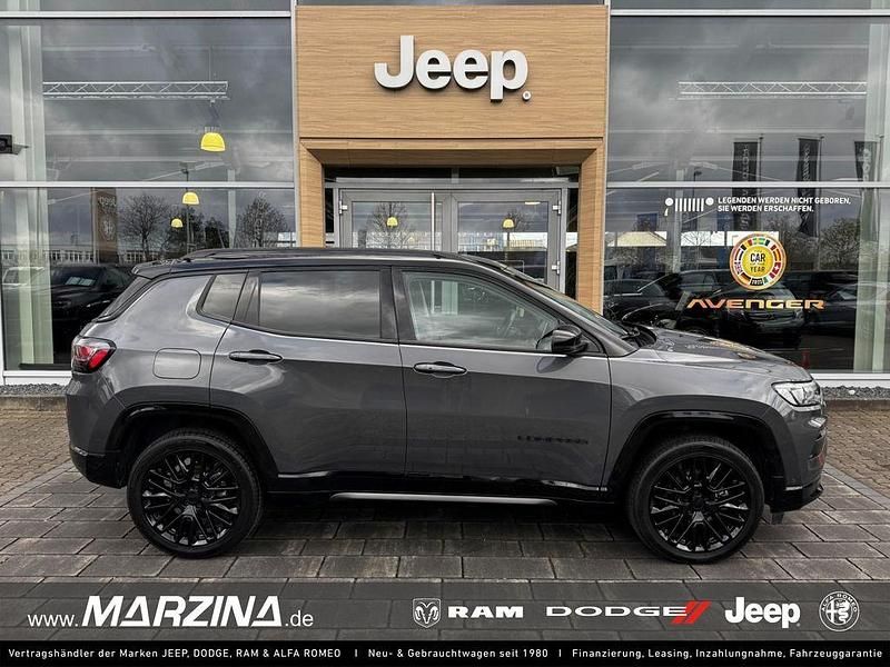 Second-hand Jeep Compass 131 CP (96 kW) 2023 Gri SUV