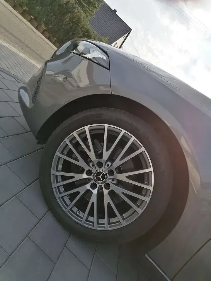 Gebraucht Mercedes A220 Progressive 190 PS (139 kW) 2019 Grau Limousine
