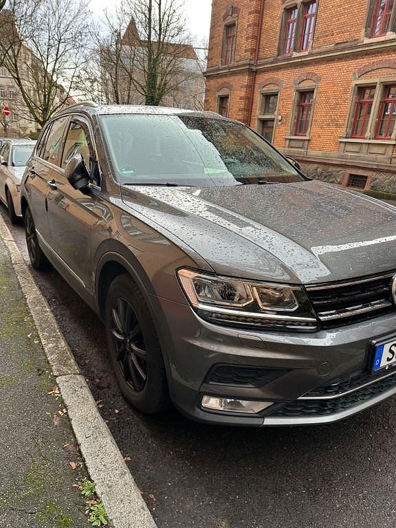 Gebraucht VW Tiguan Highline 179 PS (131 kW) 2017 Silber SUV