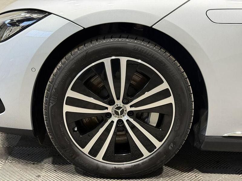 Gebraucht Mercedes 300 11 kW (15 PS) 2025 Andere