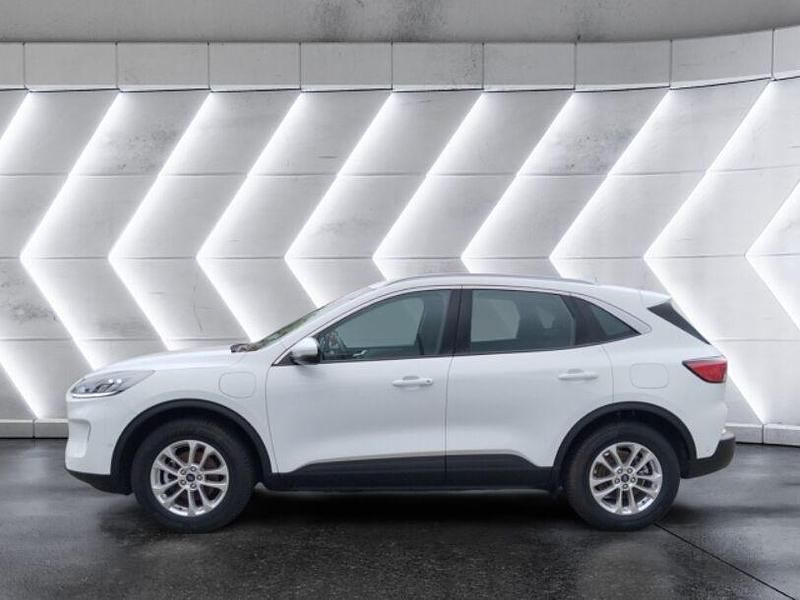 Gebraucht Ford Kuga Titanium 224 PS (164 kW) 2022 Weiss SUV