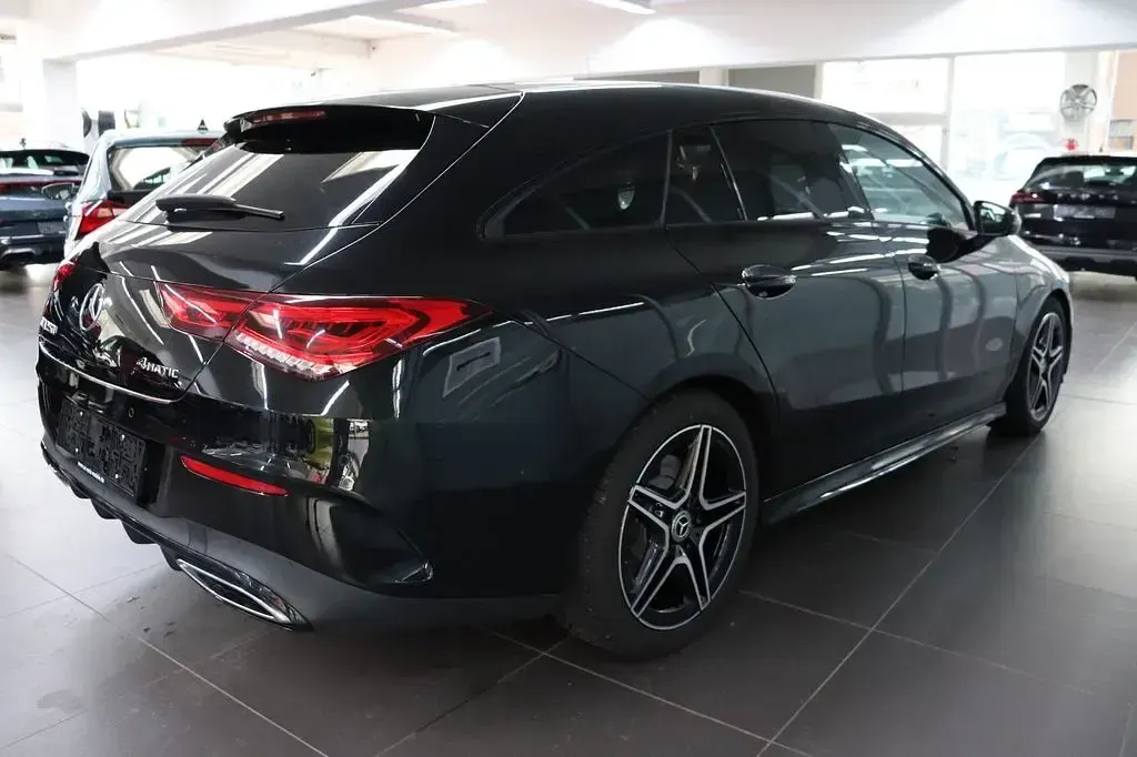 Gebraucht Mercedes CLA250 AMG line 224 PS (164 kW) 2020 Schwarz Coupé