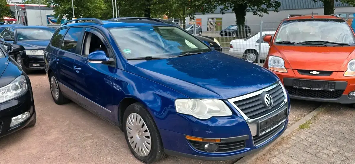 Gebraucht VW Passat 140 PS (102 kW) 2008 Blau Kombi