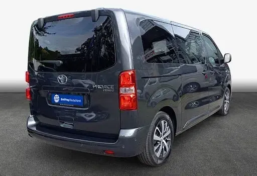 Gebraucht Toyota Proace Verso 177 PS (130 kW) 2025 Titanium grey metallic Kombi