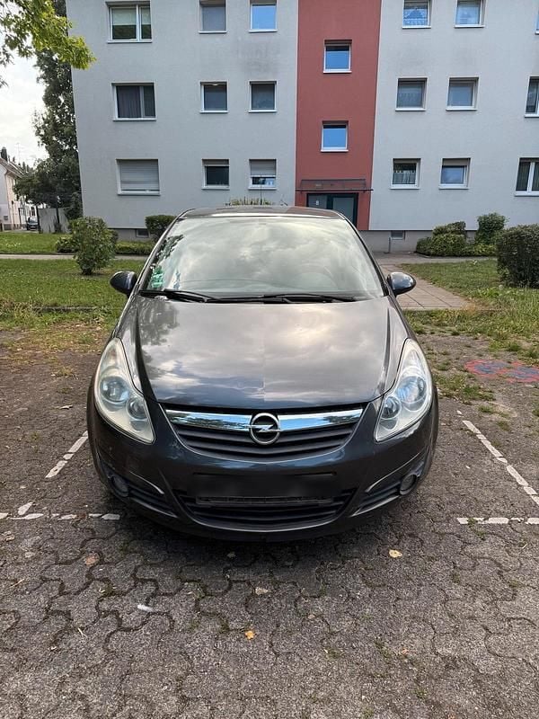 Grau Gebraucht 2012 Opel Corsa Kleinwagen | 2.249 € (Superpreis) - Bild 1/4