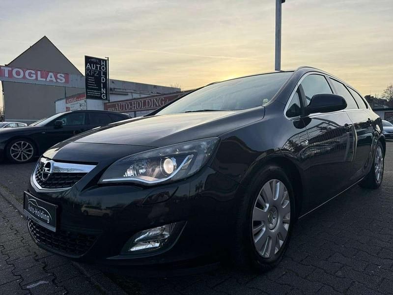 Gebraucht Opel Astra Sport 165 PS (121 kW) 2012 Schwarz Kombi