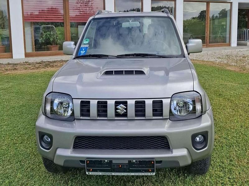 Gebraucht Suzuki Jimny Style 86 PS (63 kW) 2015 Steel silver SUV