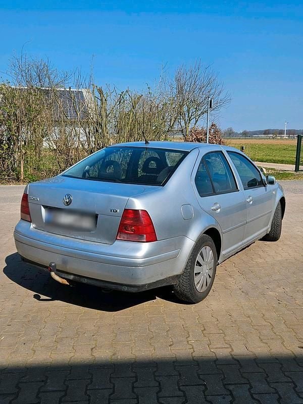 Gebraucht VW Bora 116 PS (85 kW) 2002 Limousine