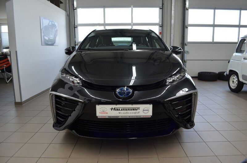 Gebraucht Toyota Mirai 154 PS (113 kW) 2019 Rhodiumschwarz metallic Limousine