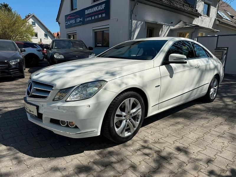Second-hand Mercedes E200 184 CP (135 kW) 2010 Alb Coupe